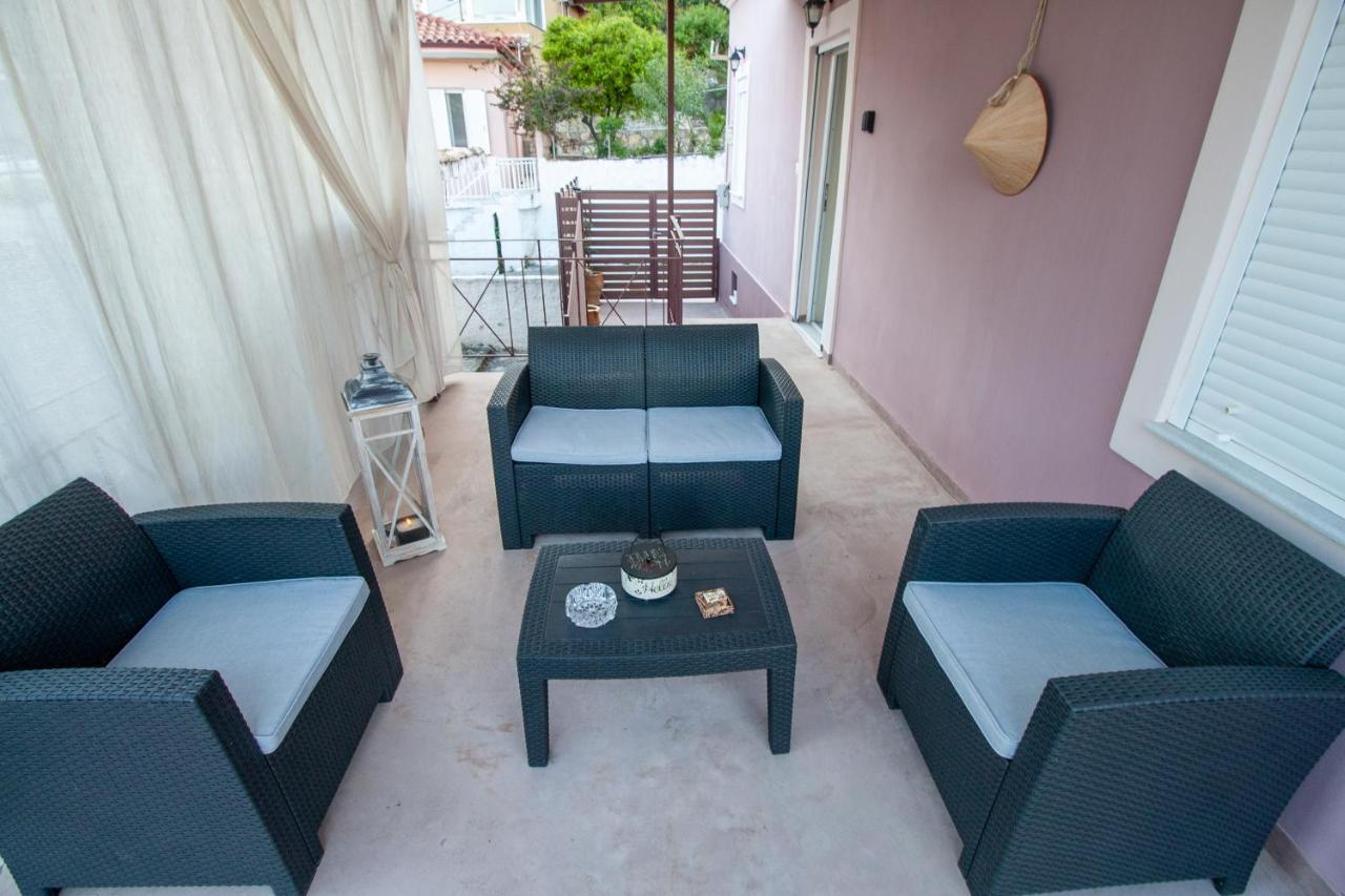 Apartamento Jerma'S House Lixouri Exterior foto