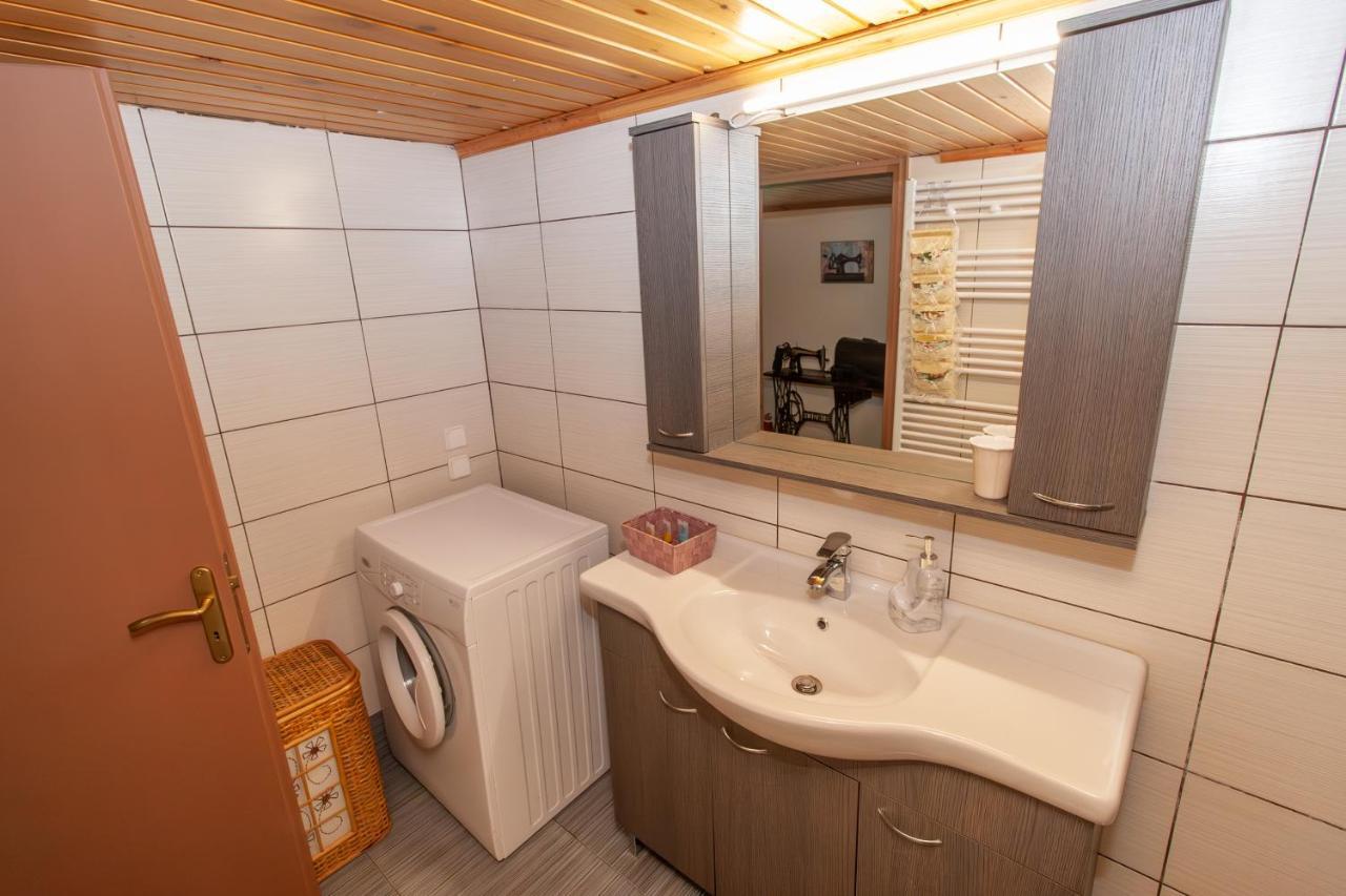 Apartamento Jerma'S House Lixouri Exterior foto
